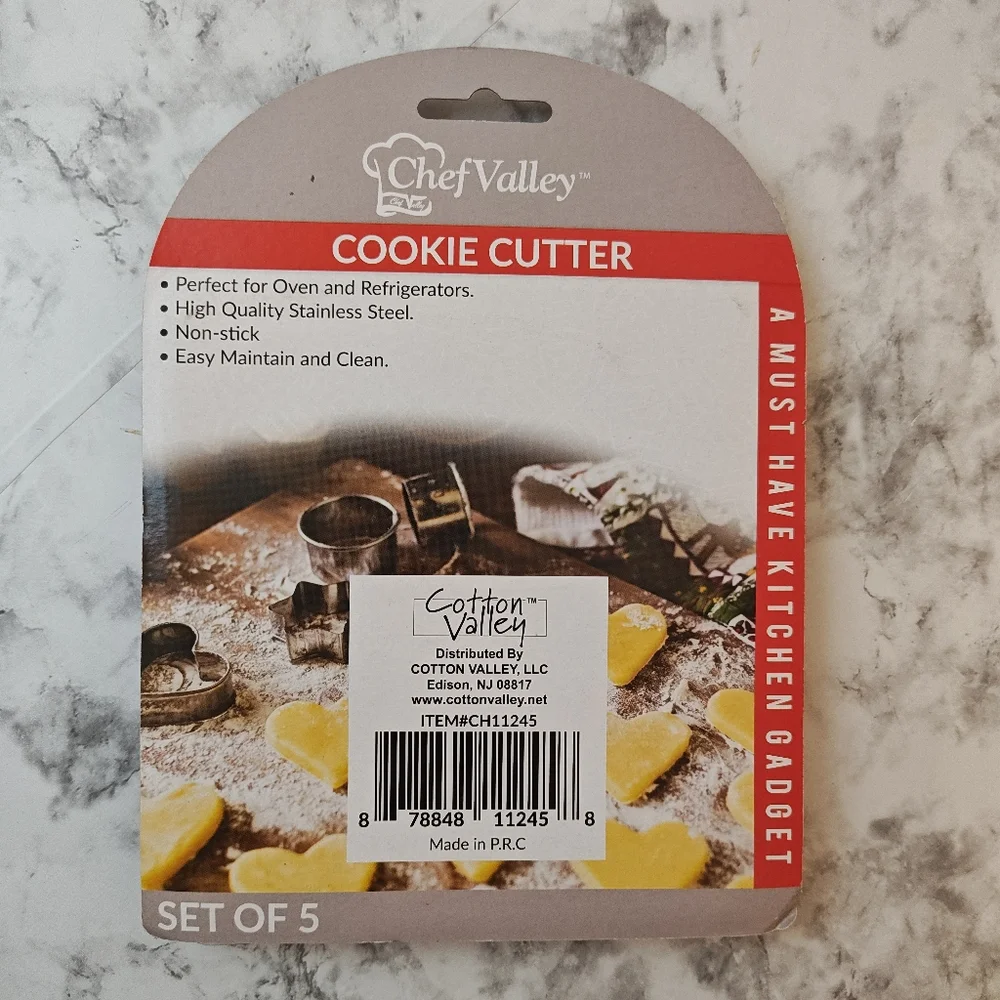 Cookie Cutter Set and Icing Tip Set